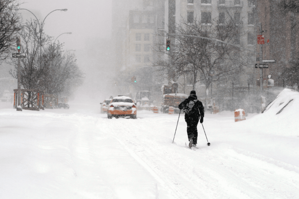 Image of a city in a snowstorm